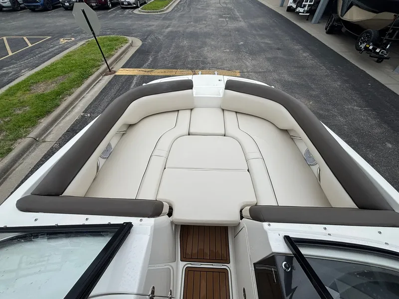 Slide: The Image of Bayliner 210 DB 2019 - 35