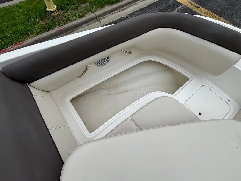 Slide: The Image of Bayliner 210 DB 2019 - 38