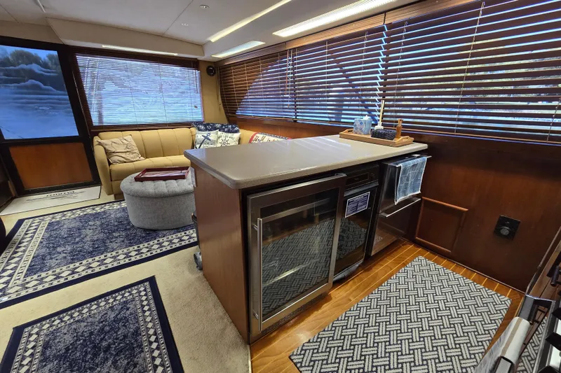 Slide: The Image of Luxurious interior of 1993 Ocean Yachts 53 Super Sport with elegant furnishings and modern amenities. - 14