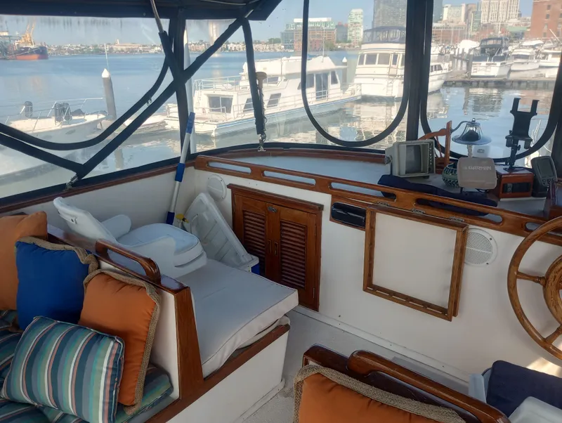 Slide: The Image of Interior of a 1981 Marine Trading 44 Double Cabin yacht in harbor. - 19