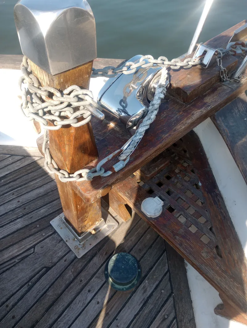 Slide: The Image of Marine Trading 44 Double Cabin anchor windlass and chain, year 1981. - 4