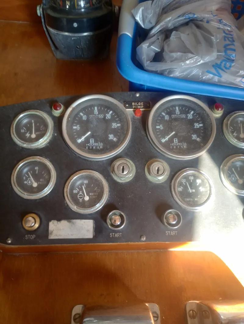 Slide: The Image of Dashboard of a 1981 Marine Trading 44 Double Cabin boat. - 47