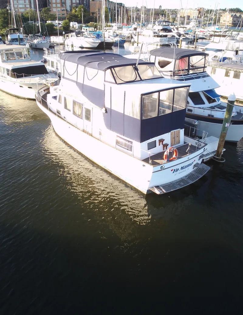 Slide: The Image of Marine Trader Double Cabin 1981 - 62