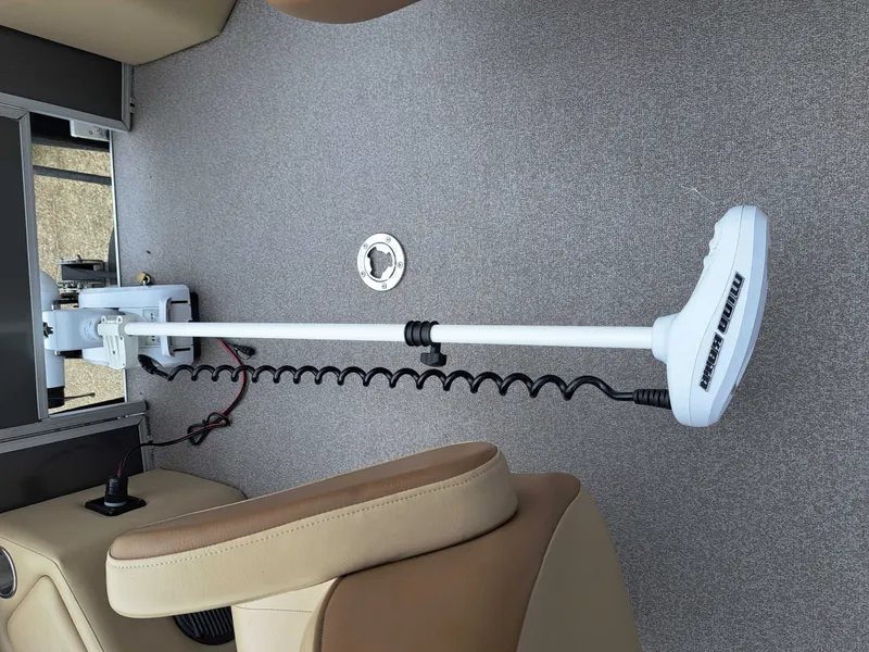 Slide: The Image of Veranda VF20F4 2018 - 11