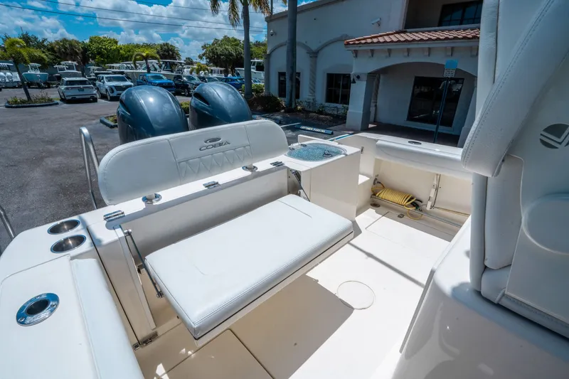 Slide: The Image of Cobia 240 Center Console 2020 - 11