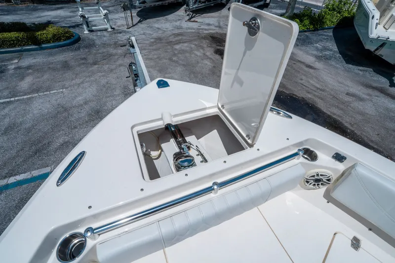 Slide: The Image of Cobia 240 Center Console 2020 - 22