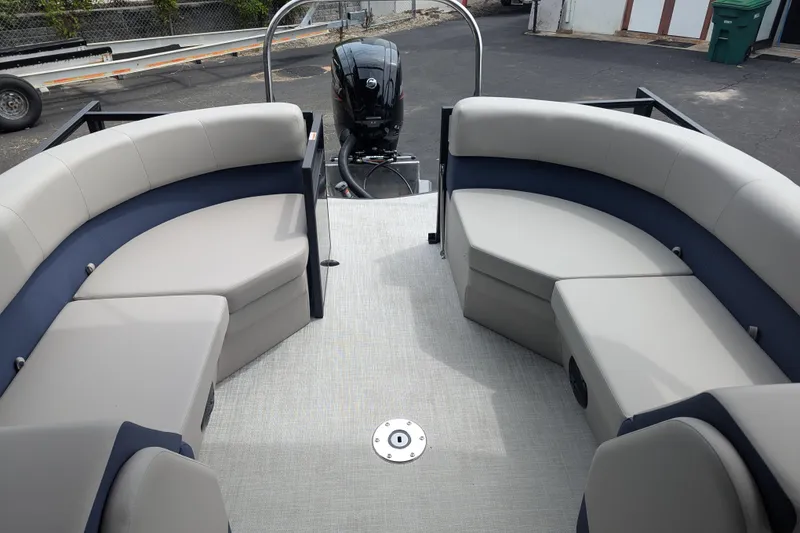 Slide: The Image of Modern Dockside 22DQ2.75 boat interior with curved seating, 2026 model. - 6
