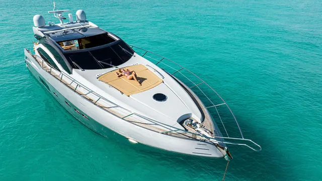 Slide: The Image of Sunseeker Predator 64 2011 - 32