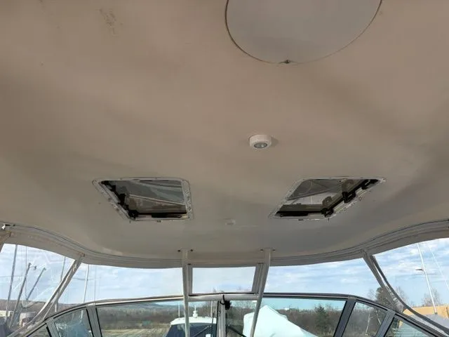Slide: The Image of Cruisers 405 Express Motoryacht 2005 - 26