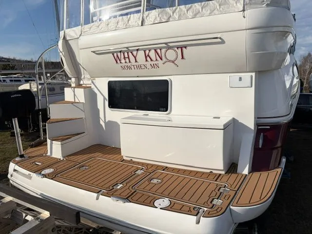 Slide: The Image of Cruisers 405 Express Motoryacht 2005 - 4