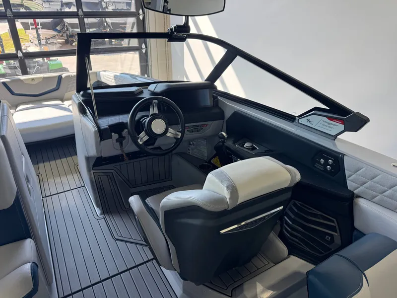 Slide: The Image of Nautique Super Air Nautique G25 2022 - 22