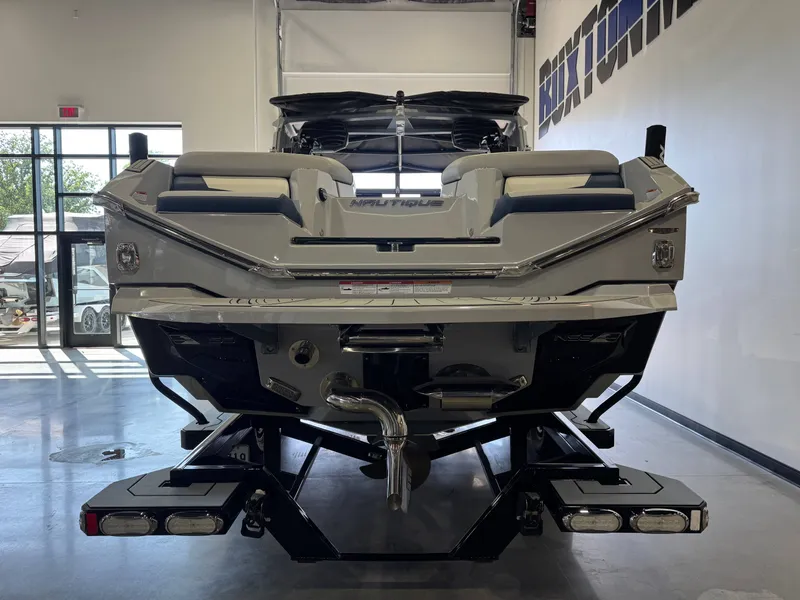 Slide: The Image of Nautique Super Air Nautique G25 2022 - 6