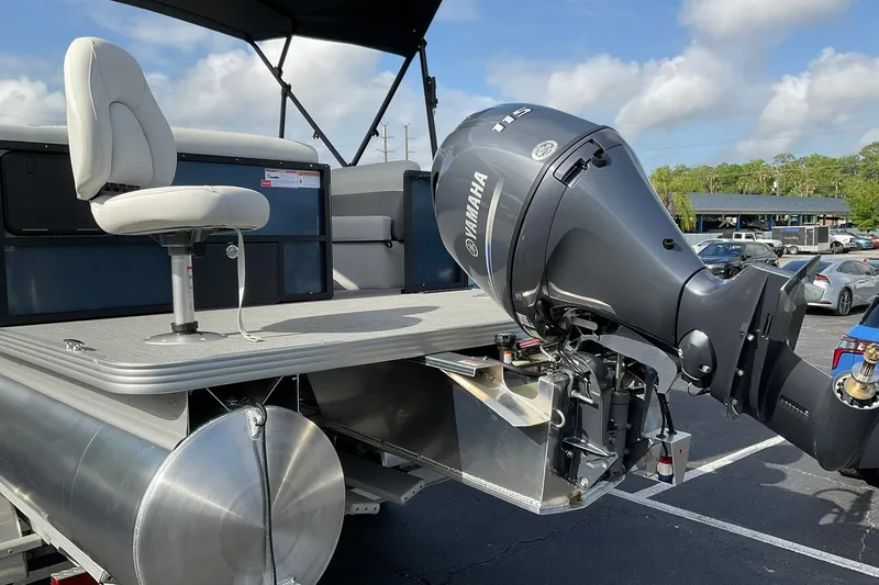 Slide: The Image of 2026 Crest Conquest SE 220 Fish pontoon boat with Yamaha outboard motor. - 12