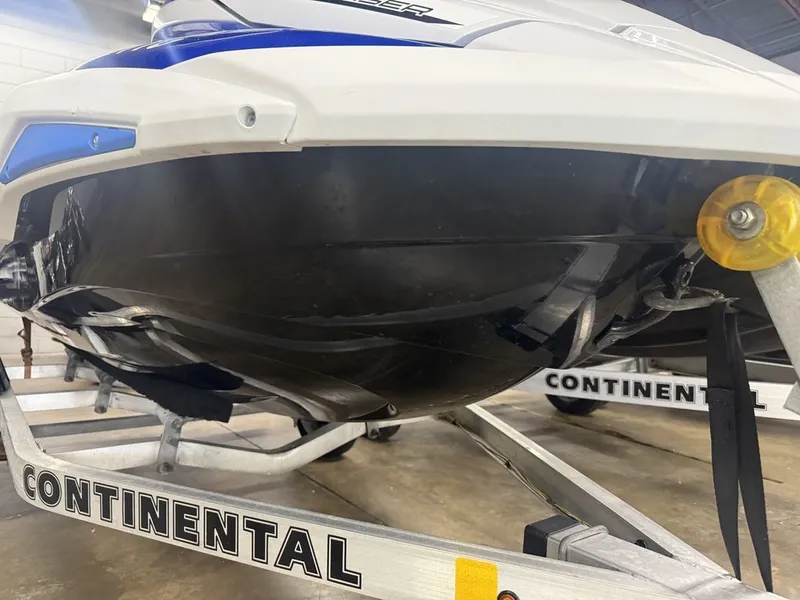 Slide: The Image of Yamaha FX Cruiser SVHO 2019 - 4