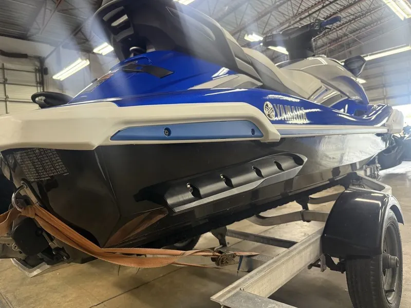 Slide: The Image of Yamaha FX Cruiser SVHO 2019 - 6