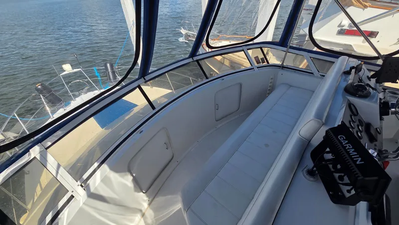 Slide: The Image of Carver Yachts 405 Motor Yacht 1998 - 15