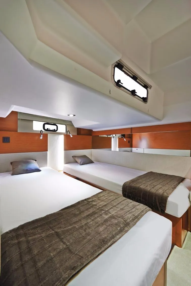 Slide: The Image of Manufacturer Provided Image - 18