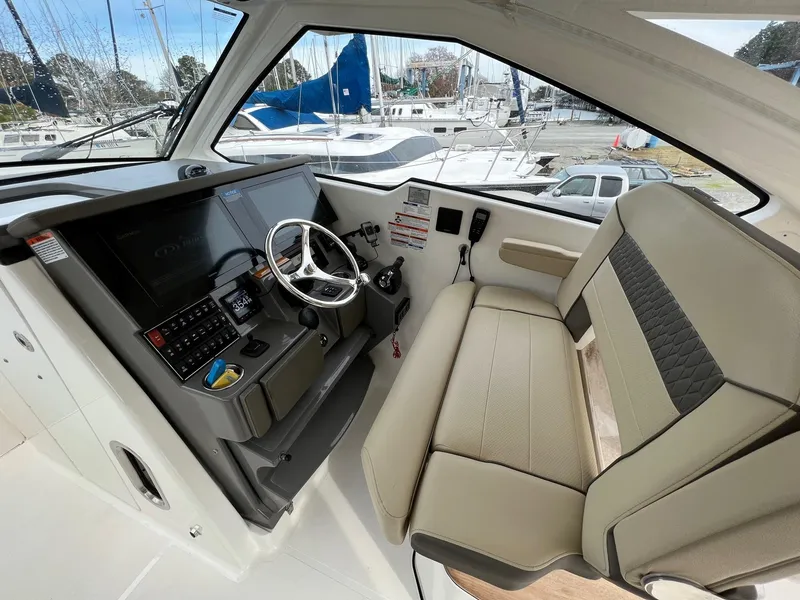 Slide: The Image of Pursuit DC 365 Dual Console - 10