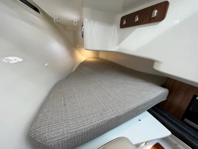 Slide: The Image of Pursuit DC 365 Dual Console - 29