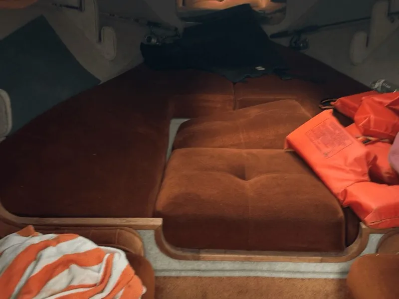 Slide: The Image of Hallett 27s 1989 - 4