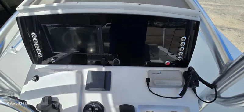 Slide: The Image of Sportsman Heritage 211 Center Console 2019 - 12