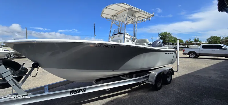 Slide: The Image of Sportsman Heritage 211 Center Console 2019 - 5