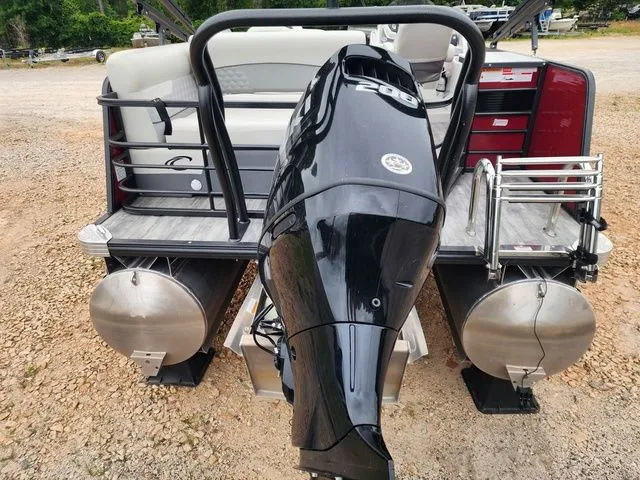 Slide: The Image of Crest Classic Platinum 220 SLC CPT DLX 2022 - 3