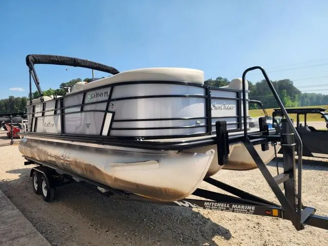 Slide: The Image of SunChaser 22 LR DH Sport 2018 - 3