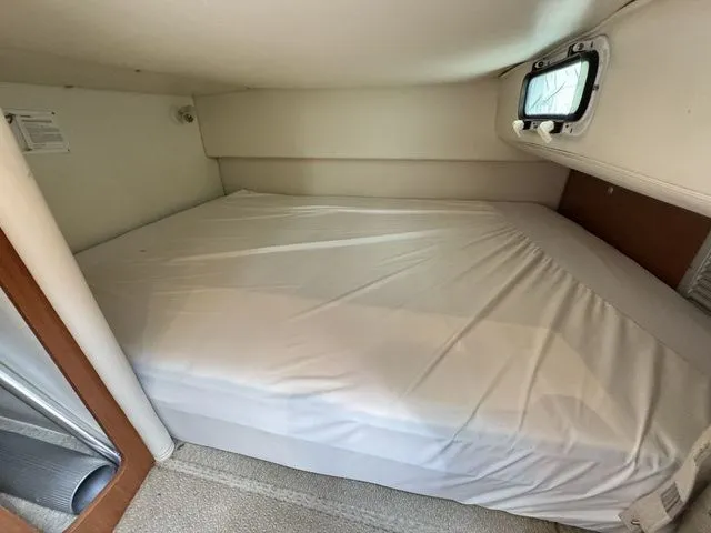 Slide: The Image of Four Winns 248 Vista 2003 - 35