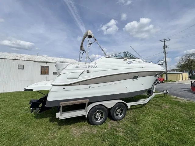 Slide: The Image of Four Winns 248 Vista 2003 - 4