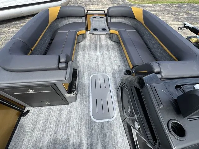 Slide: The Image of Bennington M Quad Bench 24 MFB 2026 - 21