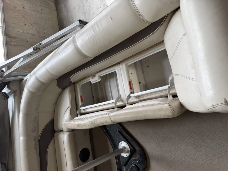 Slide: The Image of Interior of a 2003 Premier 270 Grand Majestic boat. - 12