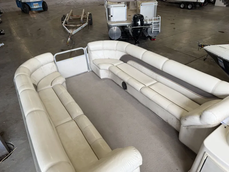 Slide: The Image of Interior view of a 2003 Premier 270 Grand Majestic pontoon boat. - 33