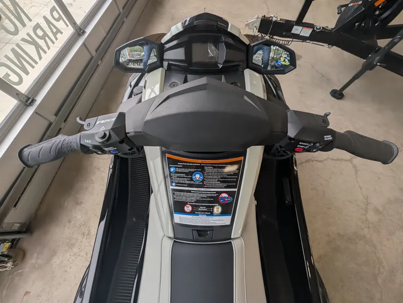 Slide: The Image of Yamaha VX1900B-CB 2026 - 5