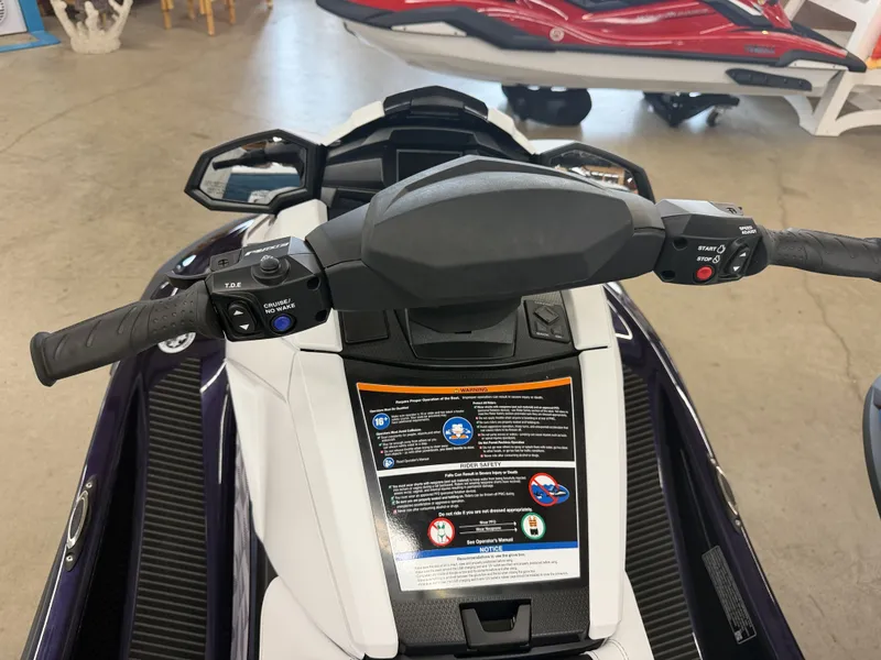 Slide: The Image of Yamaha VX1900C-CA 2026 - 11
