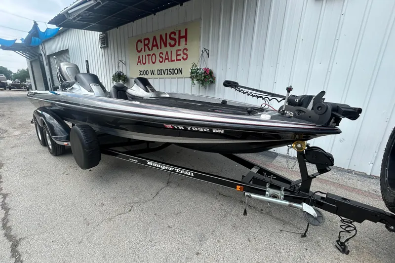 The Image of 2008 Ranger Z22 Comanche boat on trailer at Cransh Auto Sales. - 0