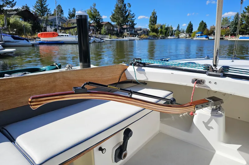 Slide: The Image of Tiller & Cockpit Cushion detail on the 2003 Alerion Express 28  - 6