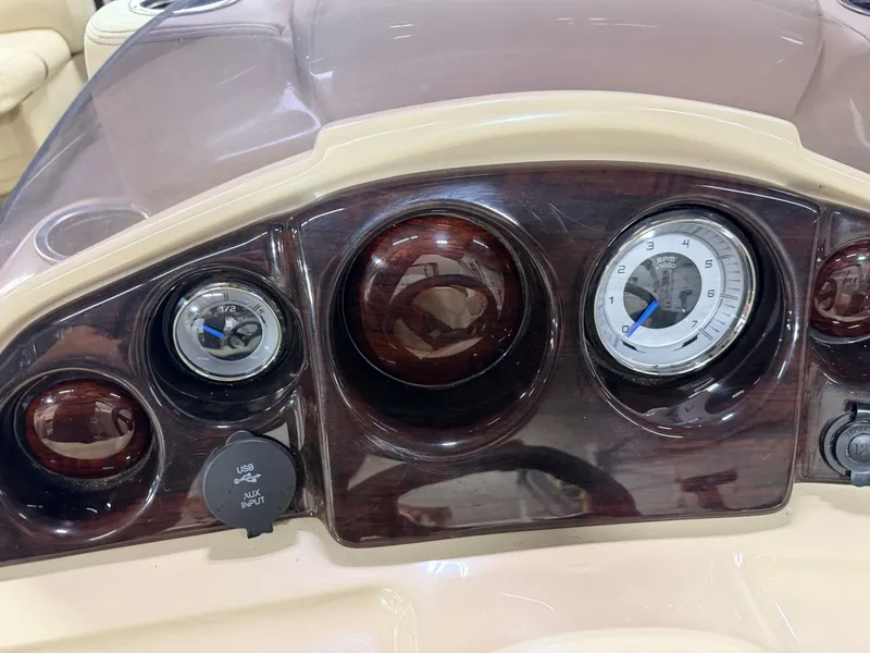 Slide: The Image of Sylvan MIrage 820 LZ Quad Lounge & 90HP Yamaha -$27,995 2019 - 30