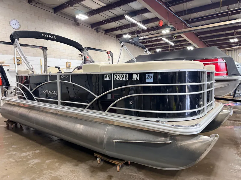 Slide: The Image of Sylvan MIrage 820 LZ Quad Lounge & 90HP Yamaha -$27,995 2019 - 40