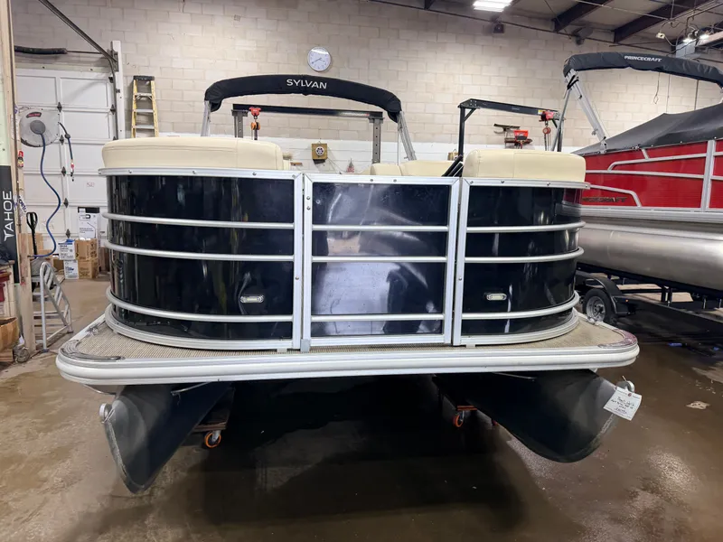 Slide: The Image of Sylvan MIrage 820 LZ Quad Lounge & 90HP Yamaha -$27,995 2019 - 42