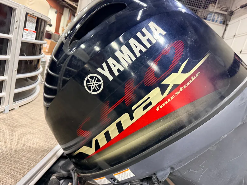 Slide: The Image of Sylvan MIrage 820 LZ Quad Lounge & 90HP Yamaha -$27,995 2019 - 46