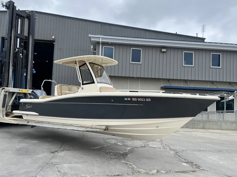 Slide: The Image of Scout 240 XSF 2022 - 14