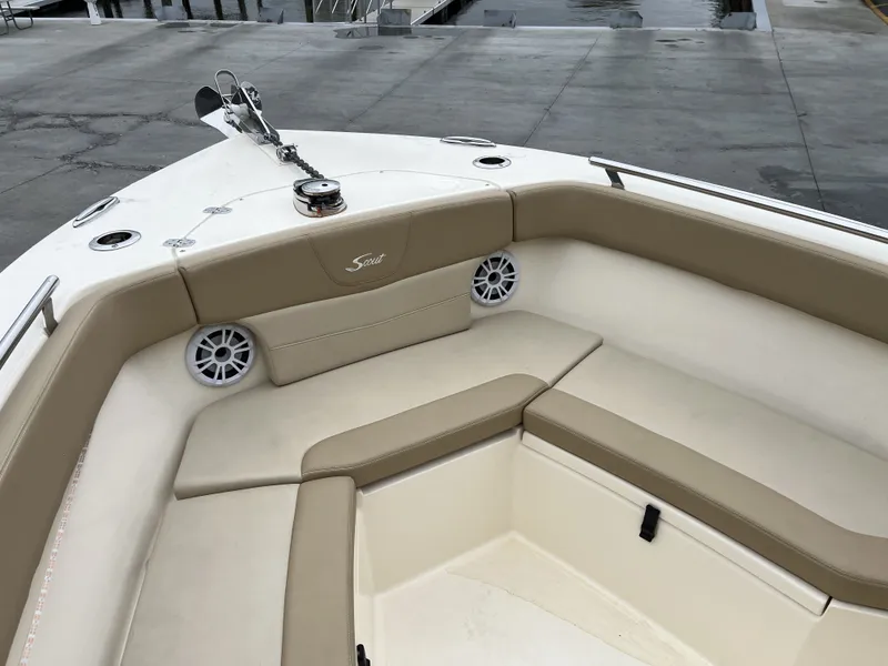 Slide: The Image of Scout 240 XSF 2022 - 20