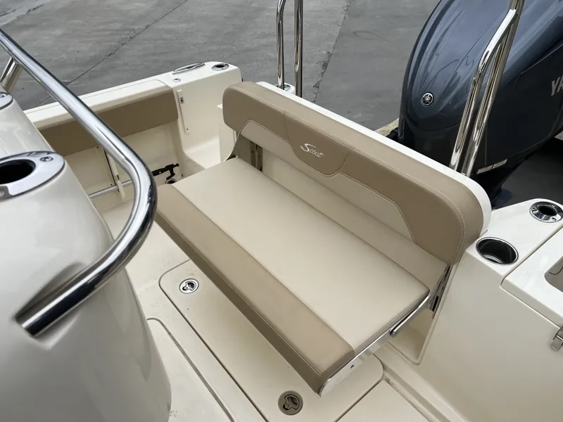 Slide: The Image of Scout 240 XSF 2022 - 27