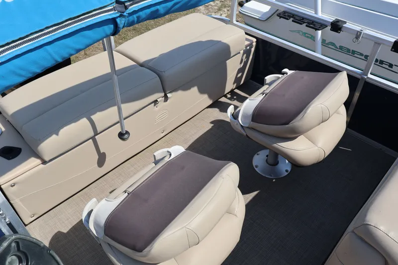 Slide: The Image of Sun Tracker SportFish 22 DLX 2019 - 21