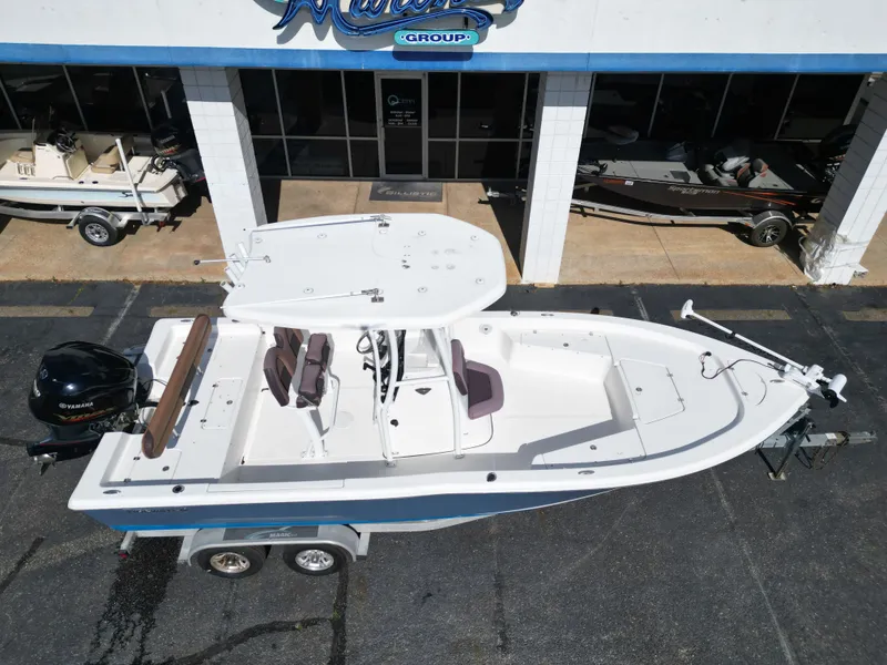 Slide: The Image of Tidewater 2400 Bay Max 2017 - 6