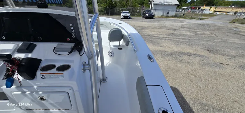 Slide: The Image of Sportsman Heritage 211 Center Console 2019 - 11