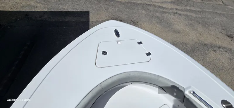 Slide: The Image of Sportsman Heritage 211 Center Console 2019 - 17