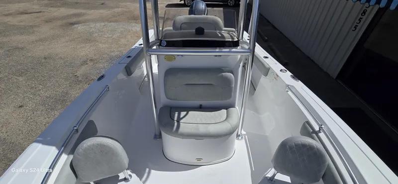 Slide: The Image of Sportsman Heritage 211 Center Console 2019 - 19