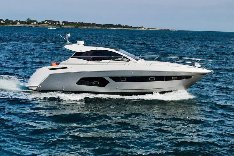 Slide: The Image of Azimut Atlantis 43 yacht cruising on open water, 2016 model. - 2